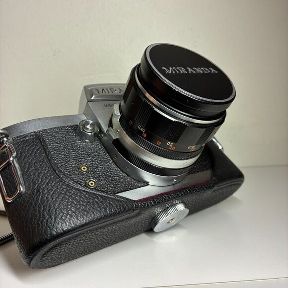 Vintage Miranda NO. 714755 SLR Film Camera Vivitar 46mm Skylight 1A Len's WORKS - Picture 10 of 11